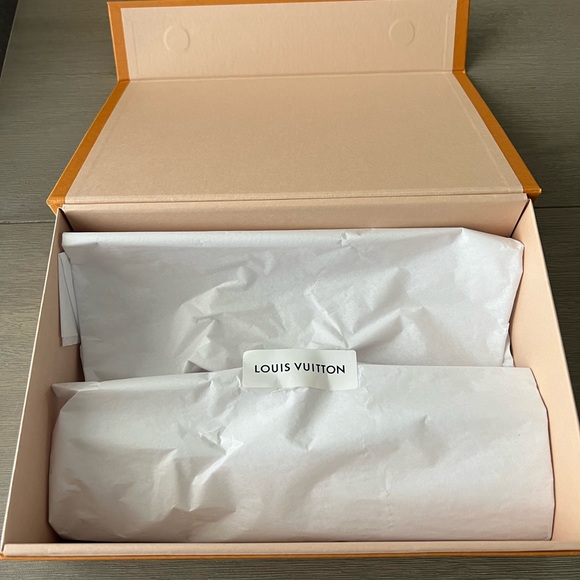 LOUIS VUITTON BOX 11X7 - Picture 4 of 6